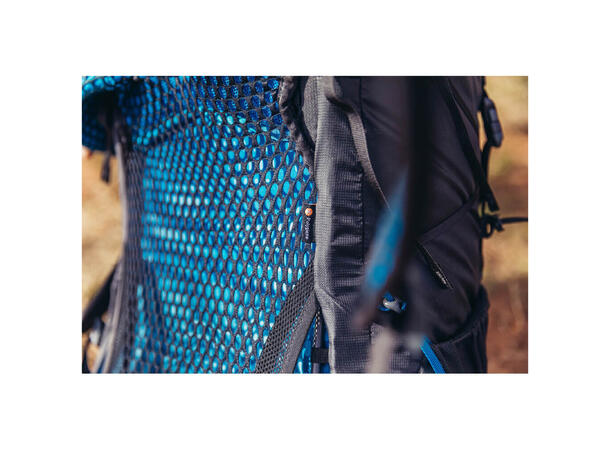 Focal 38 RC Ozone Black L 