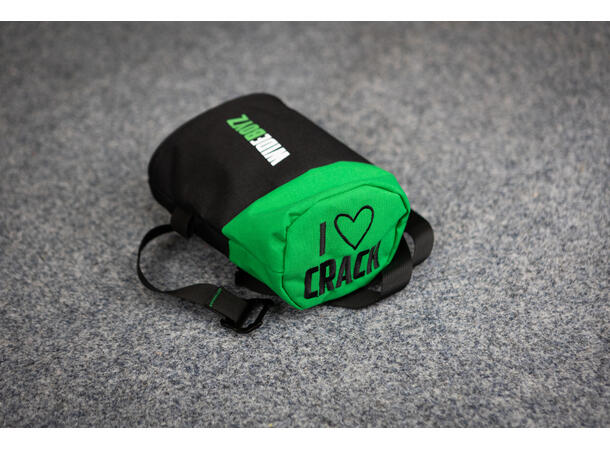 WB "I Love Crack" Chalk Bag Black & Green 