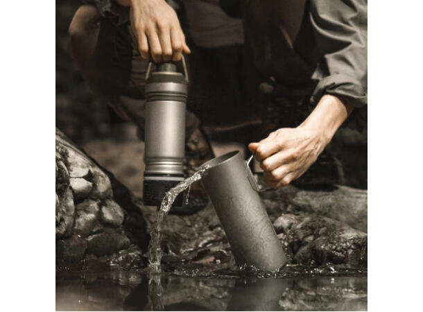 UltraPress® Titanium Covert Black 